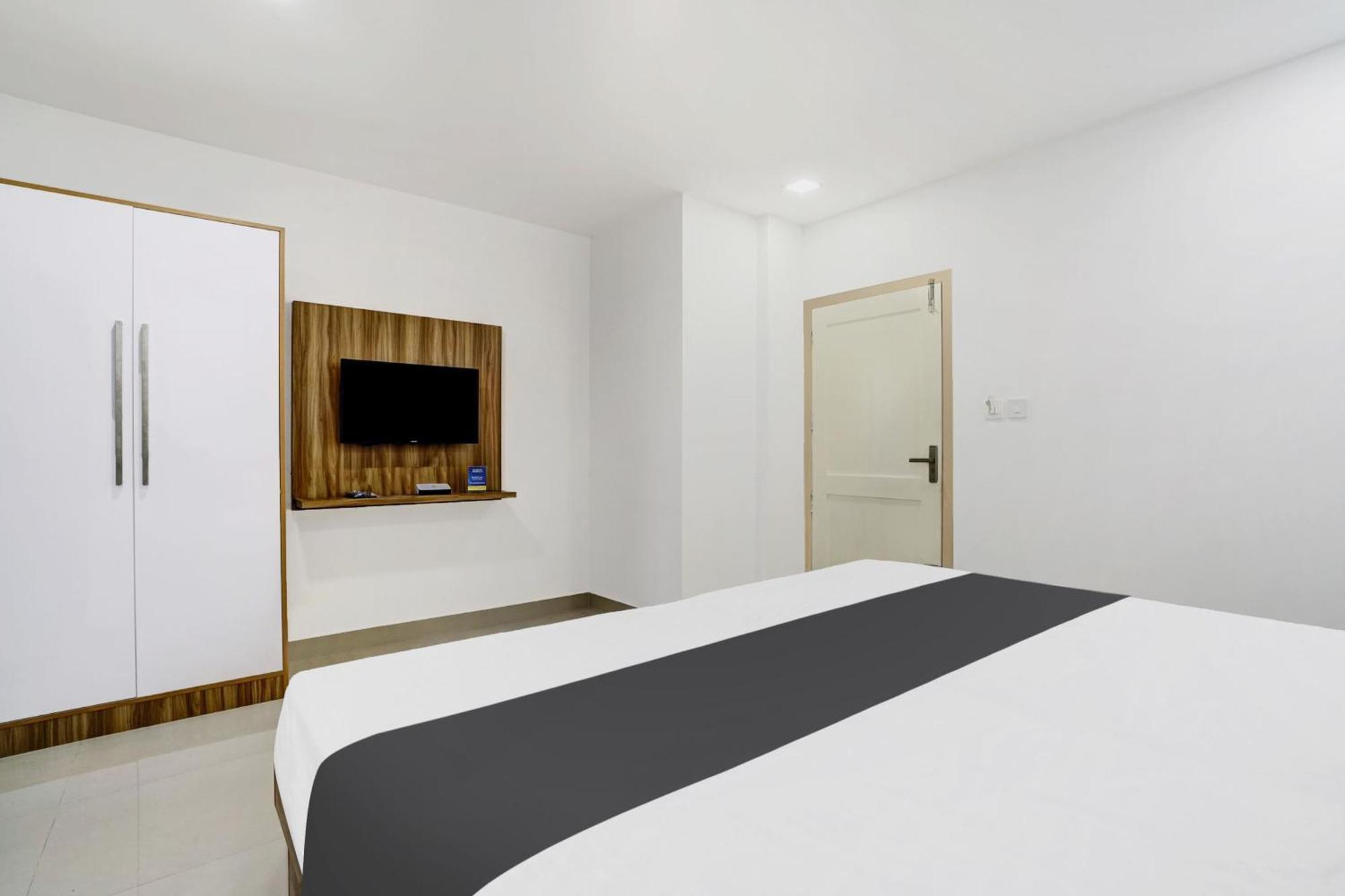 Hotel O Grand Parassini Pappinisseri Exterior photo